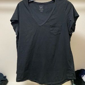 GAP Black Basic V Neck Pocket Tee